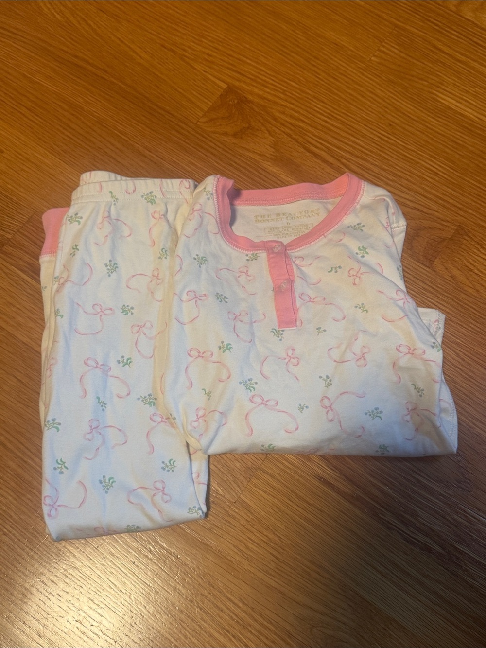 The Beaufort Bonnet Company White Pajama Set with Pink Trim and Bow Print